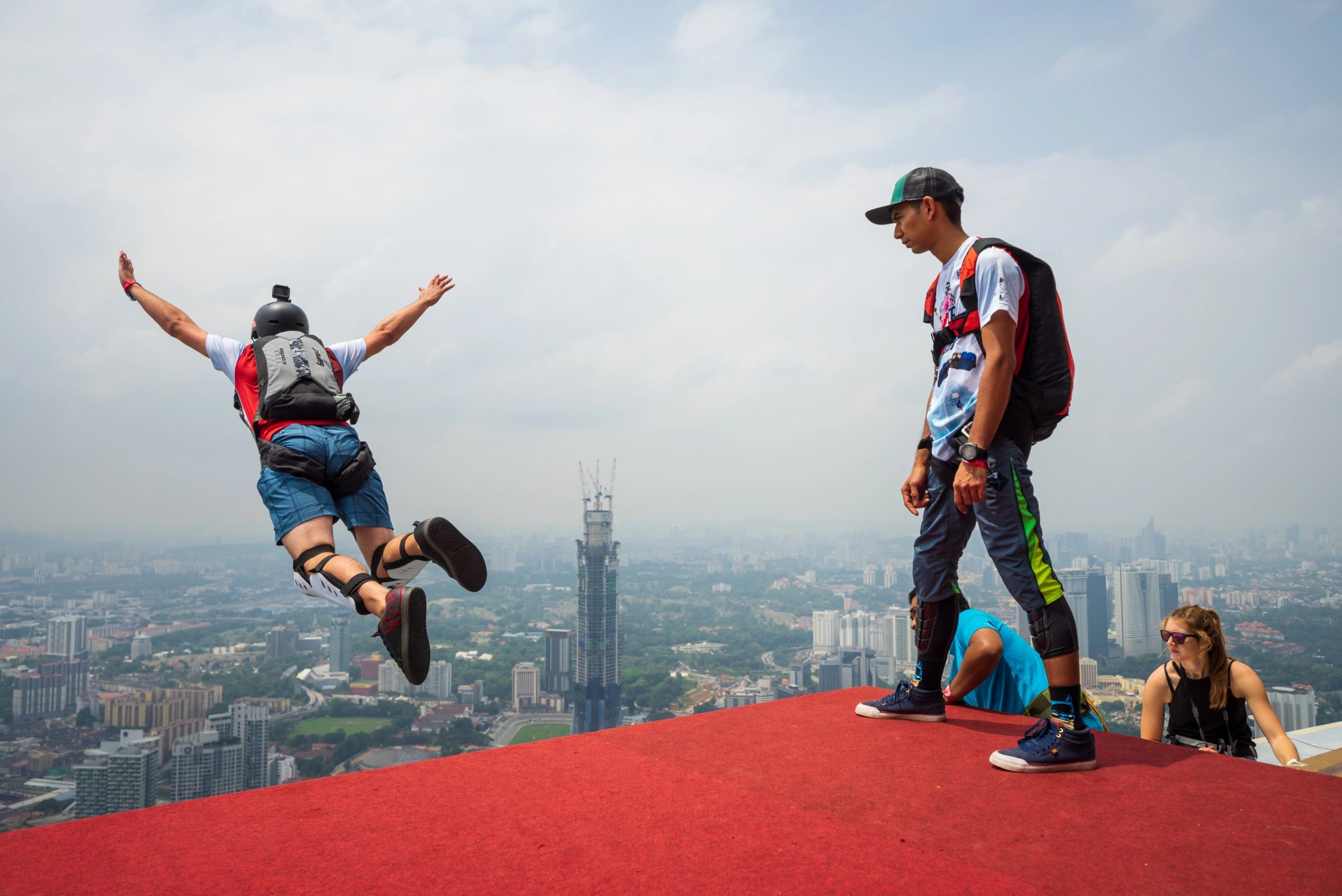 Find a Base Jumping Group Near Me With Fitness Finder